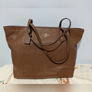 Coach City Zip Large Tote Bag